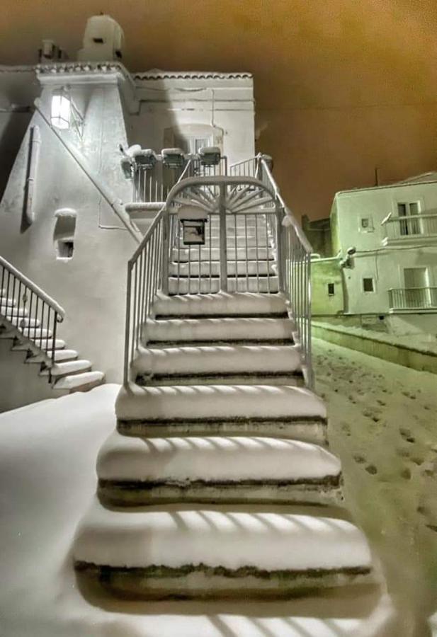 Casa Isabella Villa Monte SantʼAngelo Buitenkant foto